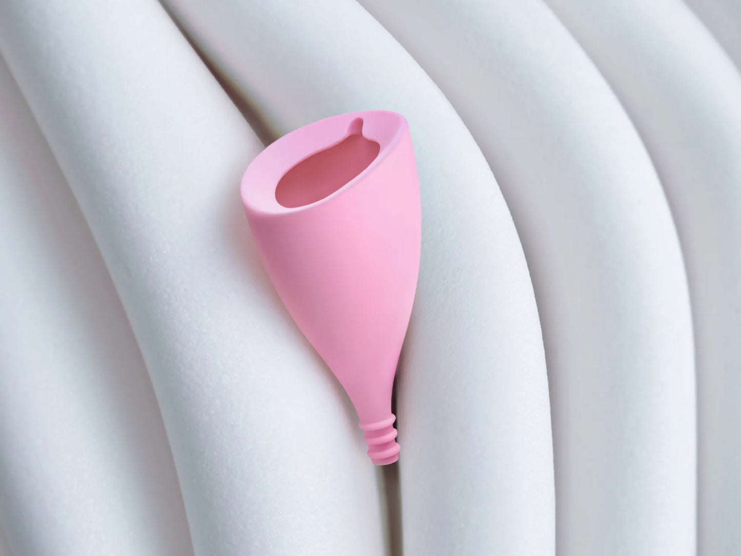 Intimina Lily Cup Ultra-Smooth Menstrual Cup A